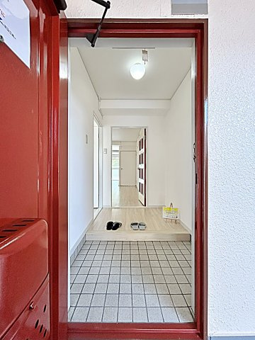児玉ビル（池場）の玄関