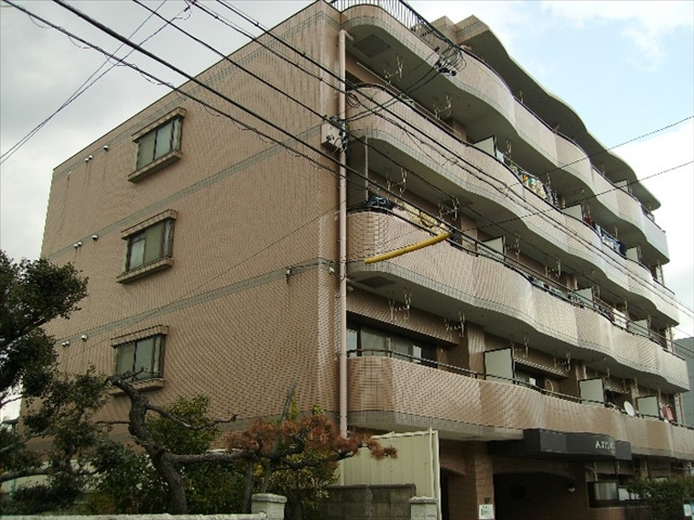 アクシス呼続の外観|オシャレなマンションタイプです☆☆