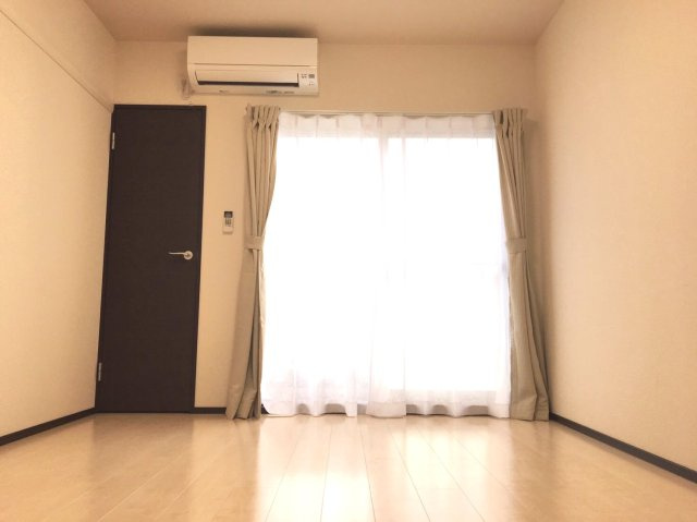 クレイノＫＡＧＯＨＡＲＡⅡの居間・リビング|日当たりの良いお部屋です！