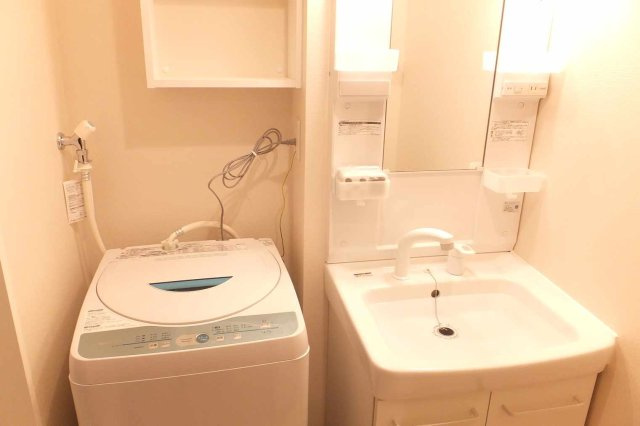 レオネクスト宝の内装|同タイプの室内写真です。