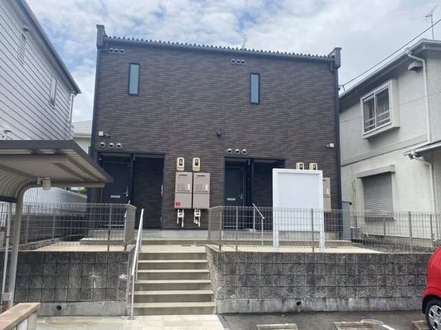 レオネクスト高島一丁目の外観