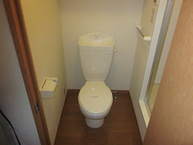 レオパレスアルカディア赤坪のその他