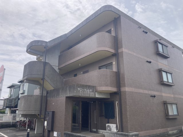 サニーコート坂野の外観