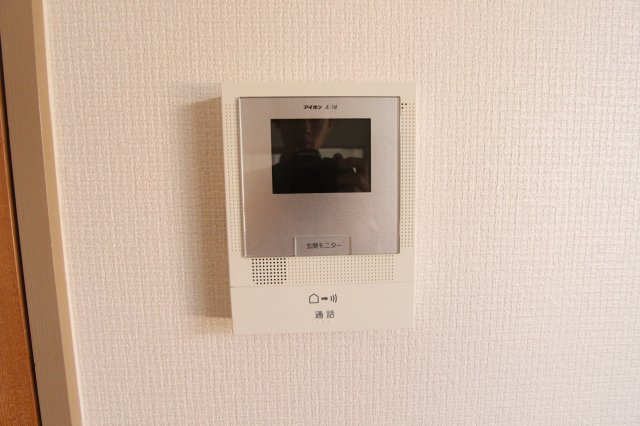マルサンマンションのセキュリティ|※別の号室の写真になります。