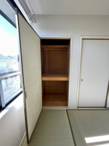 ベルサーチ植田の収納|便利な収納スペースです