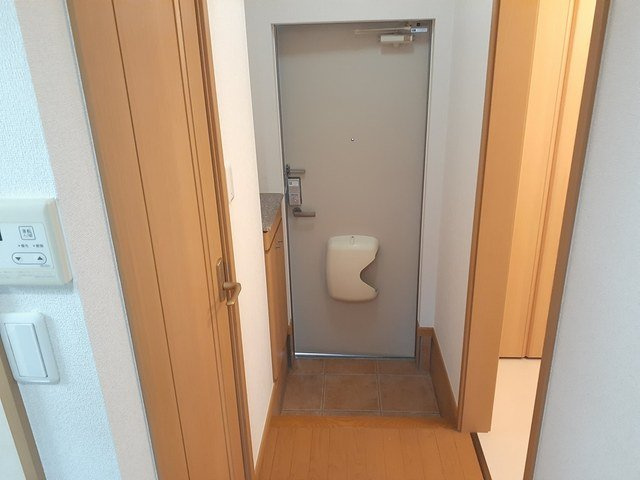 ゼファーの玄関