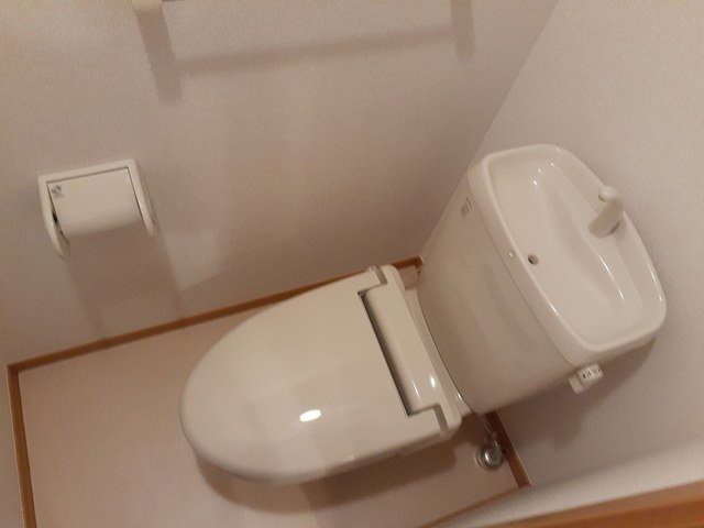 ゼファーのトイレ