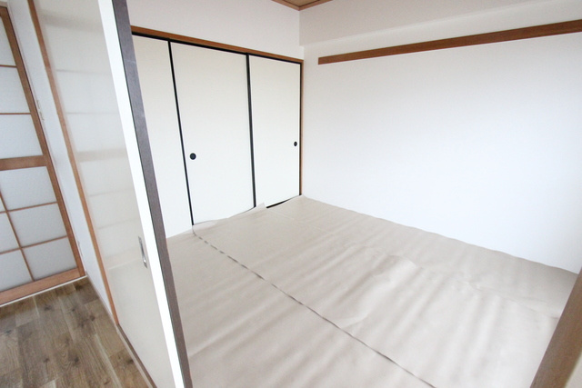 本宮ハイツ山田の和室