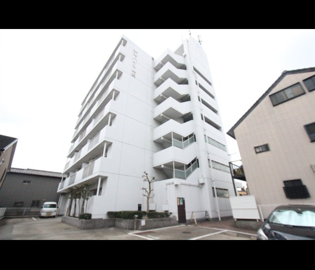 本宮ハイツ山田の外観