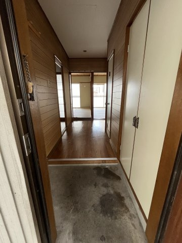飯田第１コーポの玄関