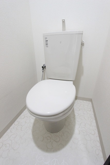 ディアコートＫⅡのトイレ|※別部屋の参考写真、色などは異なる場合あり。