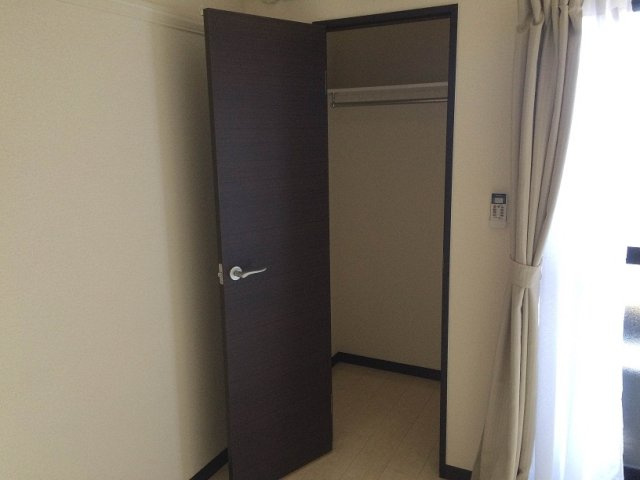 レオネクストファトミリーの内装|ウォークインクローゼット