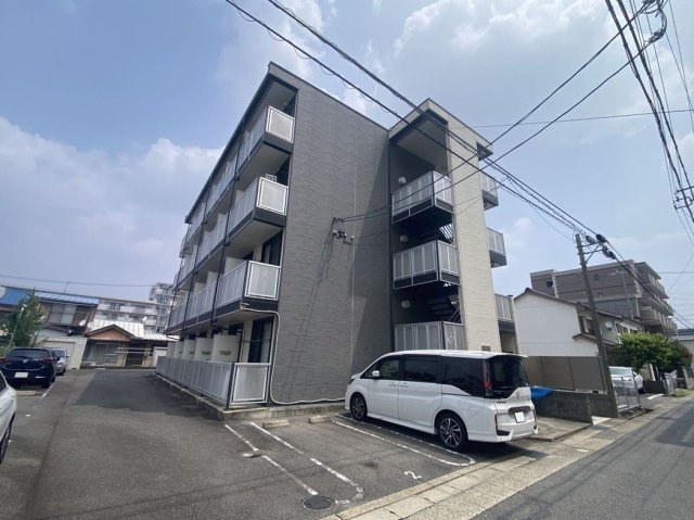 レオパレス玉楽の外観