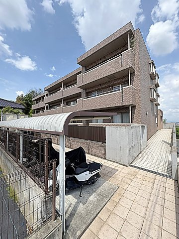 レージュ竜泉