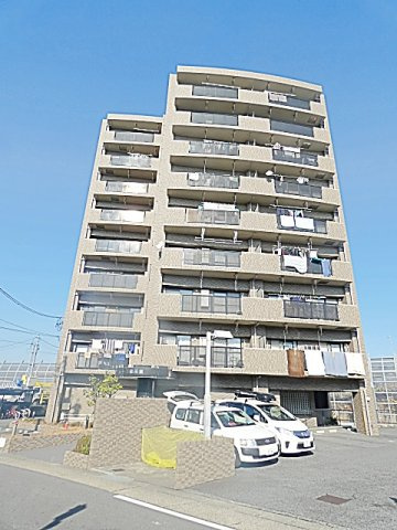 ファミーユ植田東