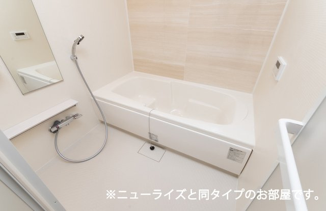 リバーサイドガーデンの浴室