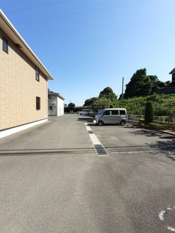 メゾン・ミニョン　Ｂの駐車場