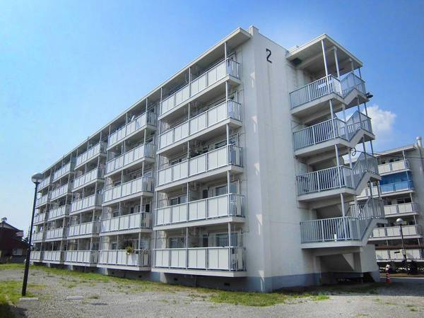 ビレッジハウス西萩原1号棟