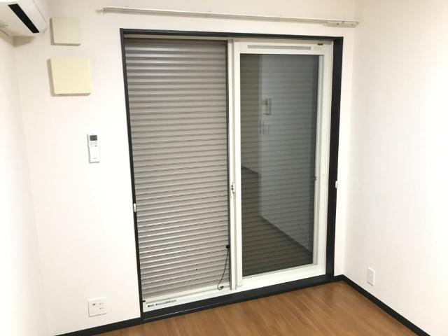 フォレストの内装|シャッター（イメージ）