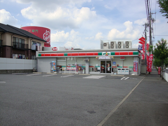 サントピアグリーンの周辺|ファミリーマート春日井八田町二丁目店まで260ｍ