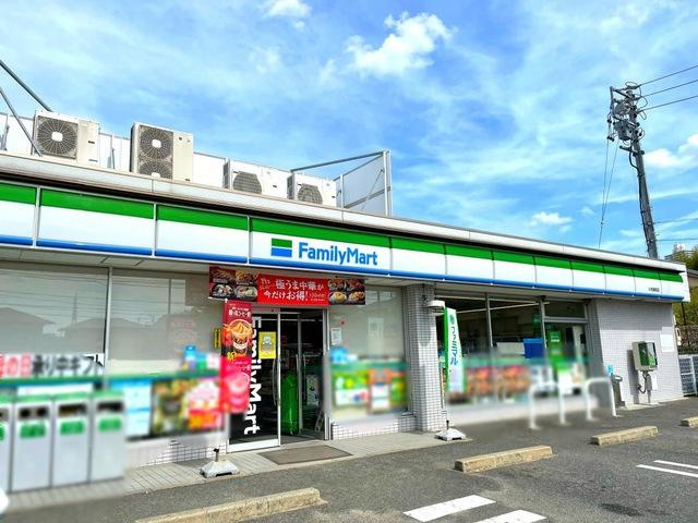 ヴィーブルの周辺|ファミリーマート小牧篠岡店まで192ｍ