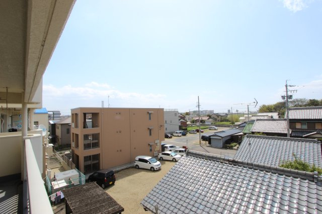 ハイツ高御堂Ｄ棟の展望