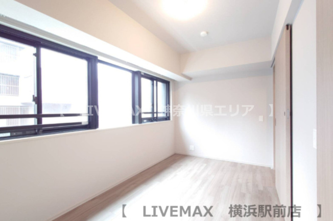 【寝室】MARKS横浜戸部