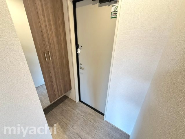 フィオーレガーデン北田宮　Cの玄関