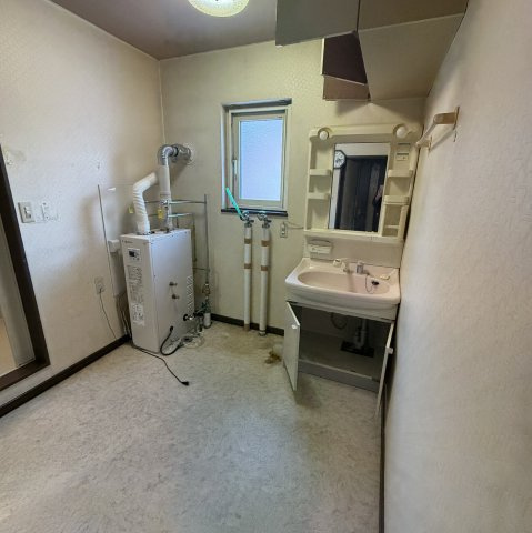 登別市鷲別町1丁目16-1戸建の洗面所