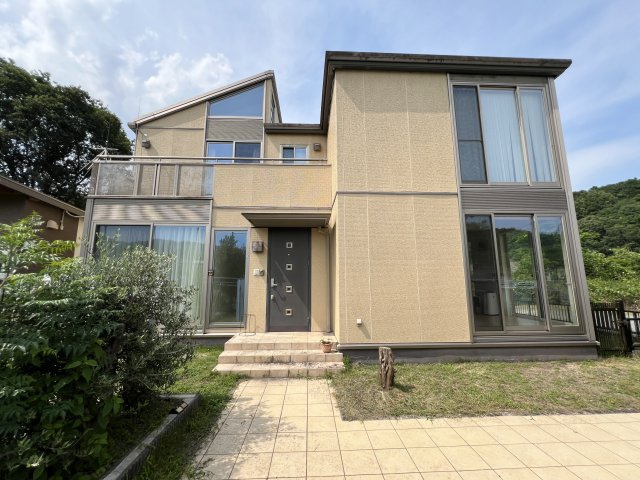 津山市南方中　中古住宅4LDK＋倉庫　