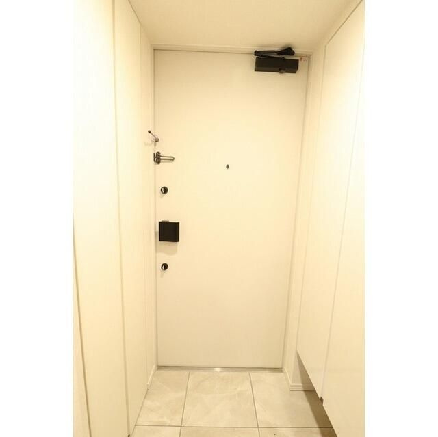 ルフォンプログレ赤塚の玄関