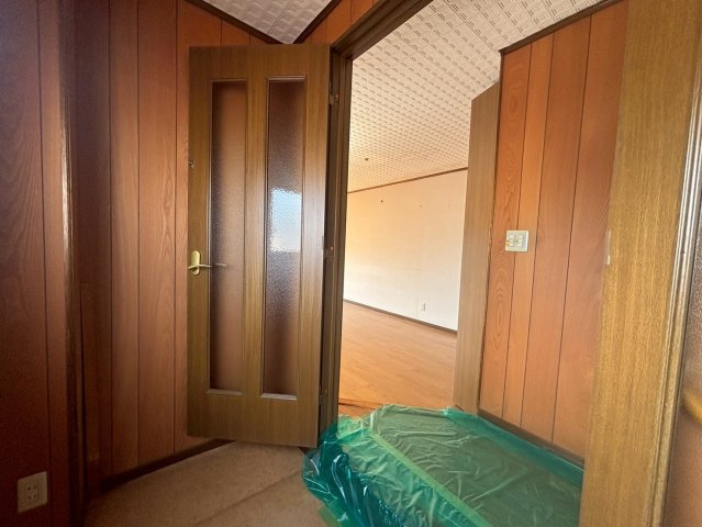 【玄関】 | 栁ヶ枝戸建て　