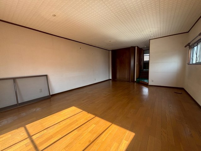 【居間・リビング】 | 栁ヶ枝戸建て　