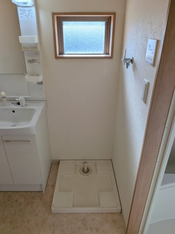 【内装】 | レオ伍拾番館 | フローリングのお部屋です。