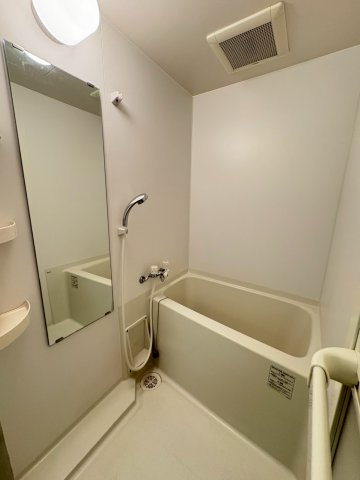 福岡市博多区堅粕３丁目の賃貸マンションの浴室