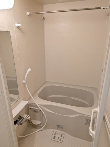 【浴室】 | クロレ船橋宮本 | ゆっくり足をのばして入れます