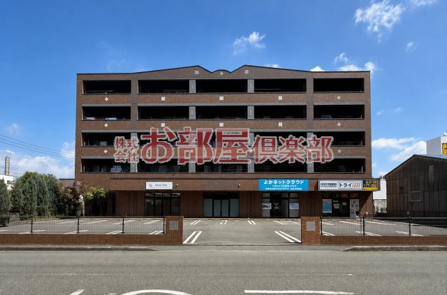 R-BLDG03