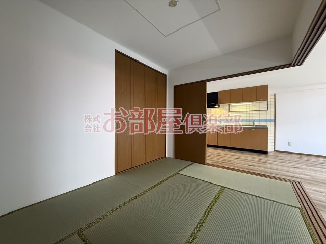 R-BLDG03の和室|畳の上でゆっくりとくつろげる和室です