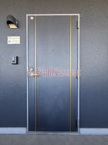 R-BLDG03の玄関|ゆったりとした玄関です