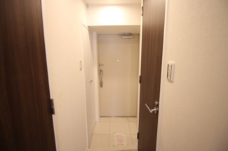 【玄関】