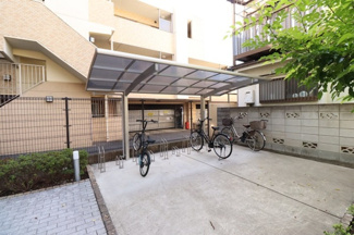  | 屋根付き自転車駐輪場