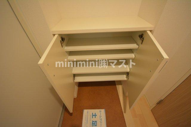 ベルエ難波西の収納