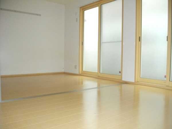 エアコン付きで初期費用を抑えられます♪