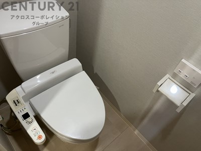 ウォシュレット付きのトイレです♪
