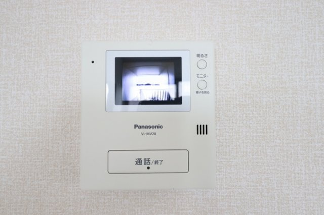 グリーンハイツのセキュリティ|モニター付きインターホンです