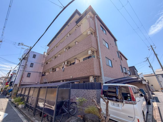 ベルメゾンKの外観