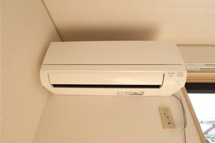 ロイヤルクレールの設備|エアコンです