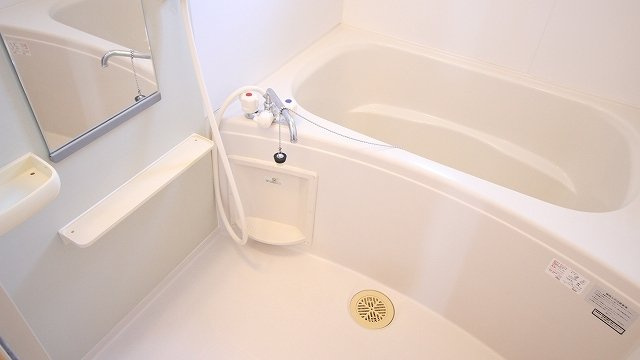 セピアコートＳ　Ｂの浴室|コンパクトで使いやすいお風呂です