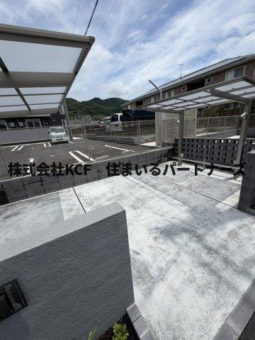 トリシアテラスのその他共用部分|駐車場です