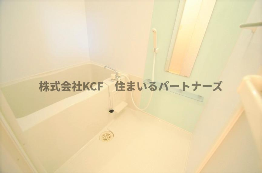 セジュールコンフォールの浴室|落ち着いた空間のお風呂です